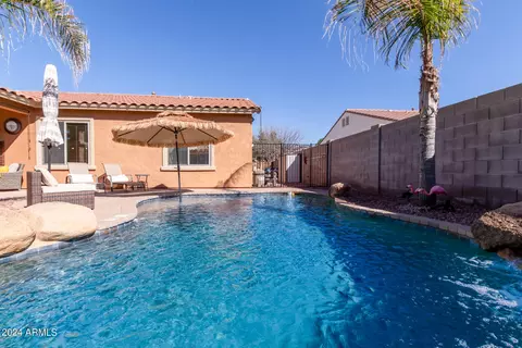 Exterior - 1537 E Indigo St, Gilbert, AZ 85298 photo 10 of 23