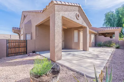 Exterior - 4202 E Broadway Rd #213, Mesa, AZ 85206 photo 7 of 9