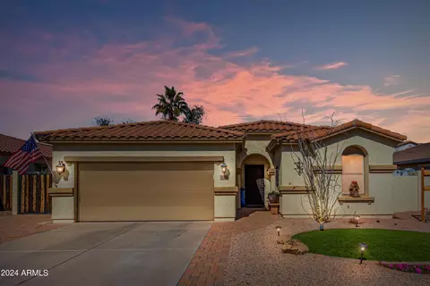 Exterior - 3254 E Castanets Dr, Gilbert, AZ 85298 photo 2 of 11