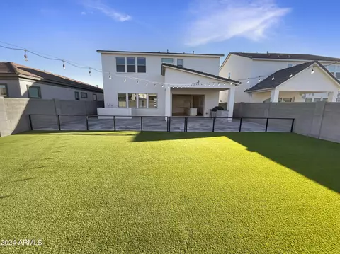 Exterior - 10204 E Thunderbolt Ave, Mesa, AZ 85212 photo 7 of 11