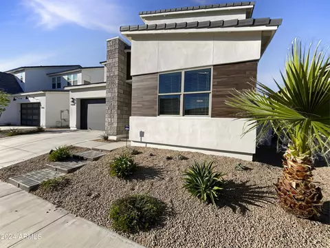 Exterior - 10204 E Thunderbolt Ave, Mesa, AZ 85212 photo 3 of 11