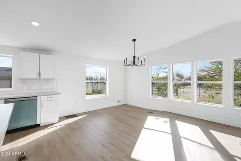 1835 E 20th Ave, Apache Junction, AZ 85119 photo 11