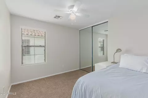 Bedroom - 2828 E Dunbar Dr, Phoenix, AZ 85042 photo 5 of 8
