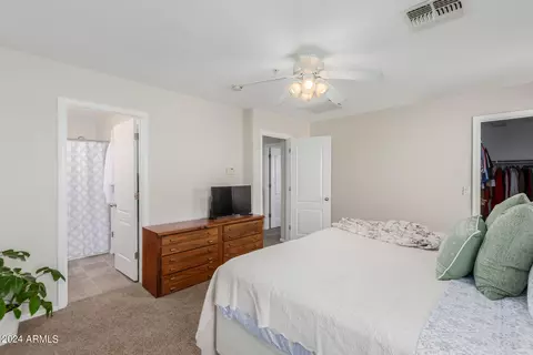 Bedroom - 2828 E Dunbar Dr, Phoenix, AZ 85042 photo 3 of 8