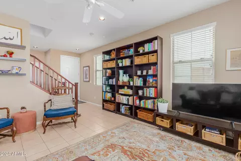 Living - 2828 E Dunbar Dr, Phoenix, AZ 85042 photo 1 of 5
