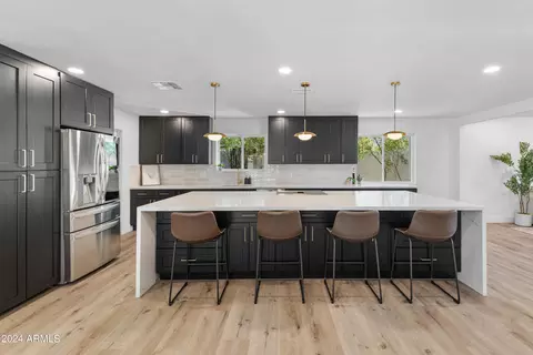 2519 E Mescal St, Phoenix, AZ 85028 photo 5