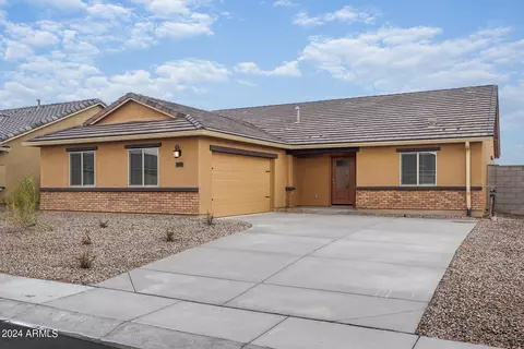 570 W Crowned Dove Trl, Casa Grande, AZ 85122