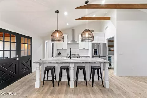 4201 E Pinchot Ave, Phoenix, AZ 85018 photo 9