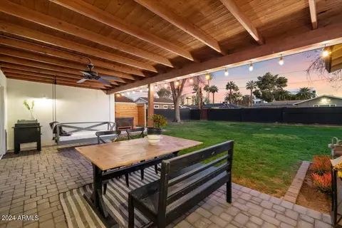 4201 E Pinchot Ave, Phoenix, AZ 85018 photo 28