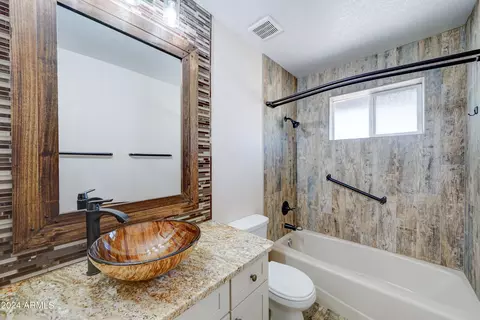 Bath - 6117 E Hobart St, Mesa, AZ 85205 photo 1 of 4