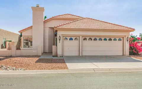 10525 Elmhurst Dr, Sun Lakes, AZ 85248