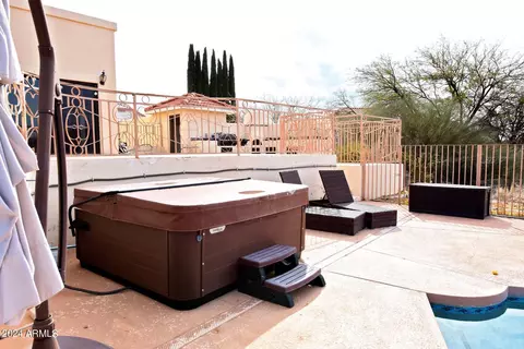 Exterior - 2300 E Maple St, Globe, AZ 85501 photo 6 of 8