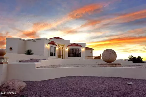 Exterior - 2300 E Maple St, Globe, AZ 85501 photo 1 of 8