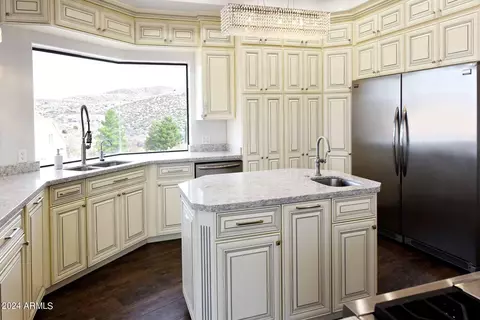 Kitchen - 2300 E Maple St, Globe, AZ 85501 photo 3 of 7