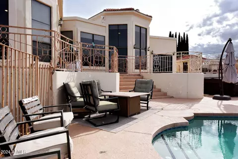 Exterior - 2300 E Maple St, Globe, AZ 85501 photo 5 of 8