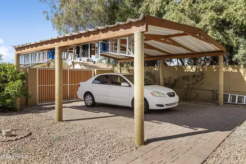 2602 E Morrow Dr, Phoenix, AZ 85050 photo 22