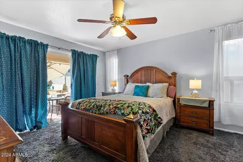 Bedroom - 4309 E Siesta Ln, Phoenix, AZ 85050 photo 1 of 7