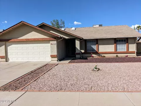 4750 Elmwood St, Mesa, AZ 85205