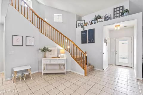 Entry Way - 652 N 99th St, Mesa, AZ 85207 photo 2 of 4