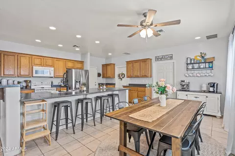 Dining - 652 N 99th St, Mesa, AZ 85207 photo 1 of 2