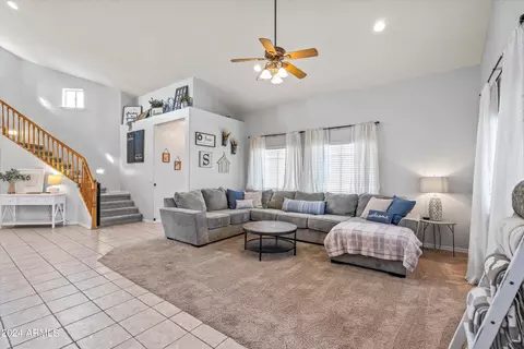 Living - 652 N 99th St, Mesa, AZ 85207 photo 1 of 5