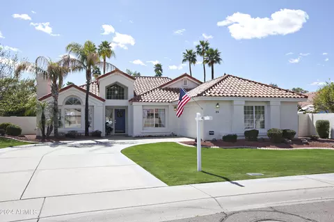 89 W Calle Monte Vista Dr, Tempe, AZ 85284