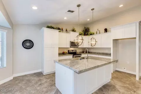 1232 Encinas Ave, Gilbert, AZ 85234 photo 8
