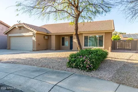 1232 Encinas Ave, Gilbert, AZ 85234 photo 2