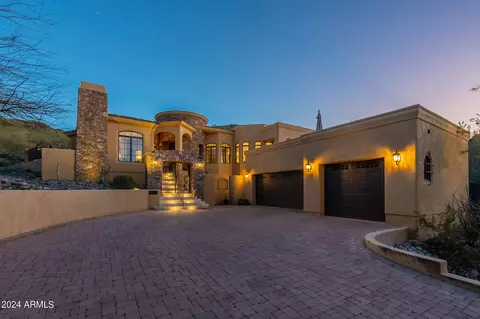 8038 S 38th Pl, Phoenix, AZ 85042