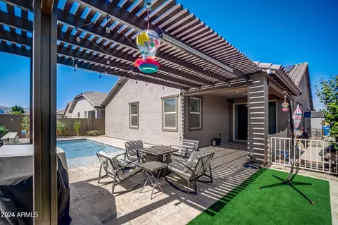 18807 W Cholla St, Surprise, AZ 85388