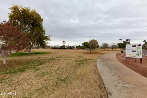 View/Area - 3801 E Monte Cristo Ave, Phoenix, AZ 85032 photo 2 of 4