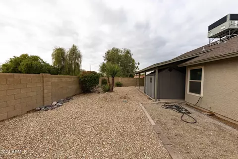 Exterior - 3801 E Monte Cristo Ave, Phoenix, AZ 85032 photo 7 of 14