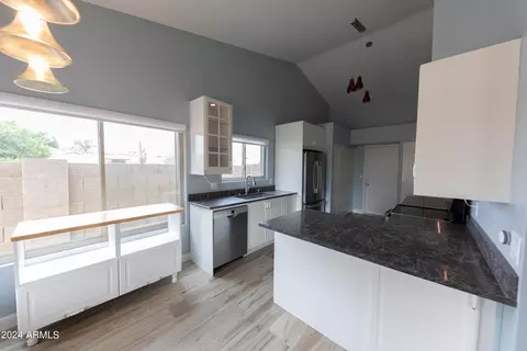 Kitchen - 3801 E Monte Cristo Ave, Phoenix, AZ 85032 photo 7 of 13