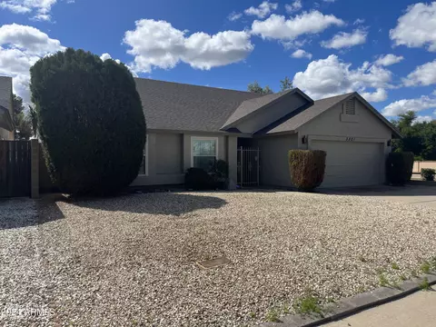 Exterior - 3801 E Monte Cristo Ave, Phoenix, AZ 85032 photo 3 of 14