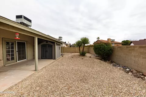 Exterior - 3801 E Monte Cristo Ave, Phoenix, AZ 85032 photo 9 of 14