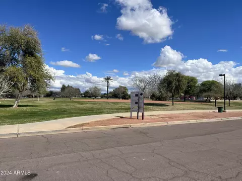 View/Area - 3801 E Monte Cristo Ave, Phoenix, AZ 85032 photo 1 of 4