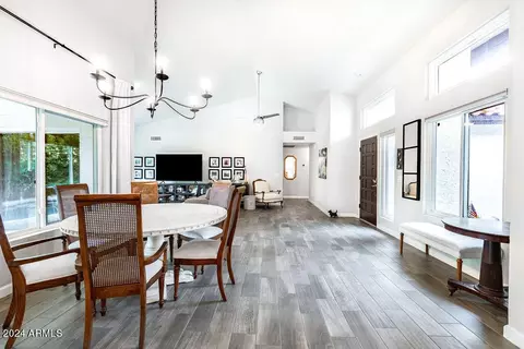 929 E Verde Ln, Tempe, AZ 85284 photo 11