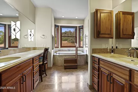 Bath - 861 E Highline Dr, Star Valley, AZ 85541 photo 1 of 8