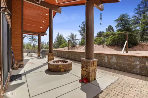 Exterior - 861 E Highline Dr, Star Valley, AZ 85541 photo 10 of 25