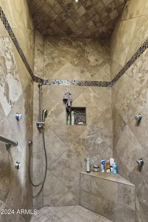 Bath - 861 E Highline Dr, Star Valley, AZ 85541 photo 2 of 8