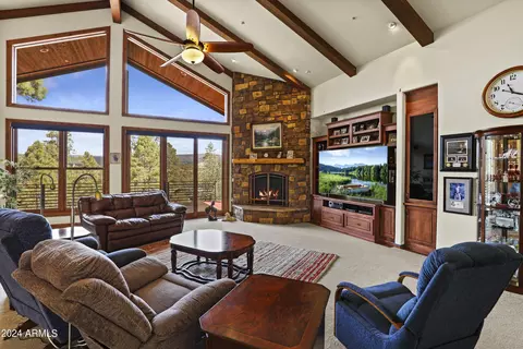 Living - 861 E Highline Dr, Star Valley, AZ 85541 photo 2 of 4
