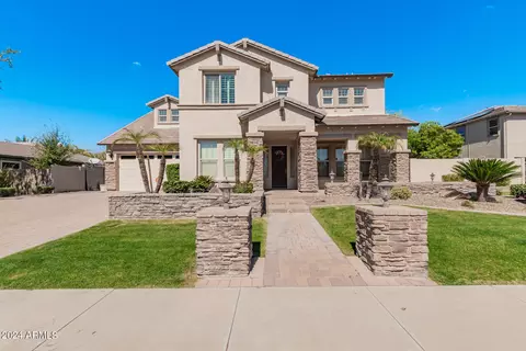 2702 E Lowell Ave, Gilbert, AZ 85295