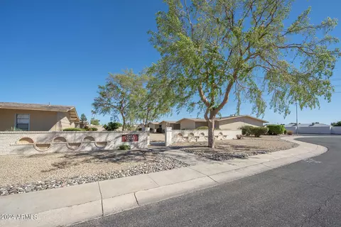 17013 N Pinion Ln, Sun City, AZ 85373