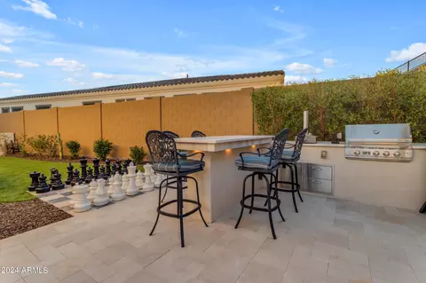 Exterior - 722 E Ashurst Dr, Phoenix, AZ 85048 photo 19 of 28
