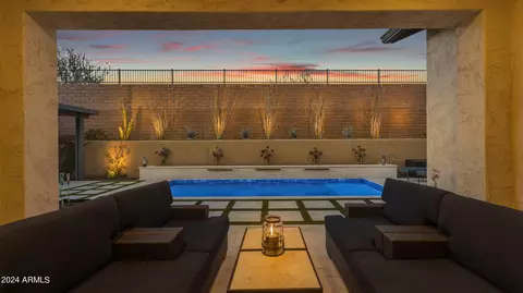 Exterior - 722 E Ashurst Dr, Phoenix, AZ 85048 photo 6 of 28