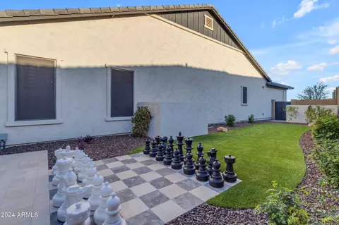 Exterior - 722 E Ashurst Dr, Phoenix, AZ 85048 photo 14 of 28