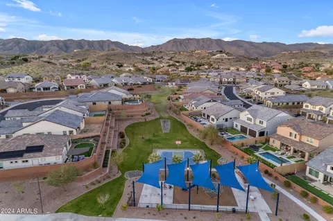 View/Area - 722 E Ashurst Dr, Phoenix, AZ 85048 photo 8 of 10