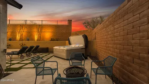 Exterior - 722 E Ashurst Dr, Phoenix, AZ 85048 photo 9 of 28