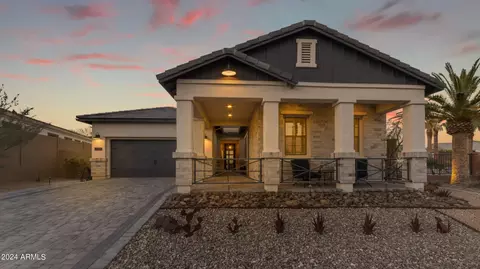 Exterior - 722 E Ashurst Dr, Phoenix, AZ 85048 photo 3 of 28