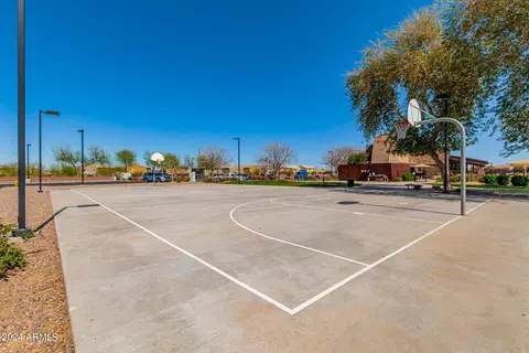 View/Area - 2735 E Hickory St, Gilbert, AZ 85298 photo 2 of 2